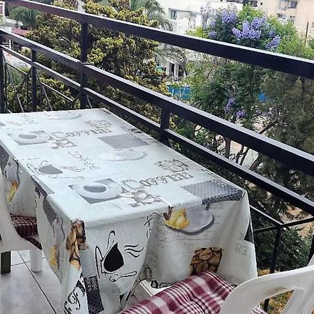 Homestay With Nice View In Comfortable Area Limasol Buitenkant foto